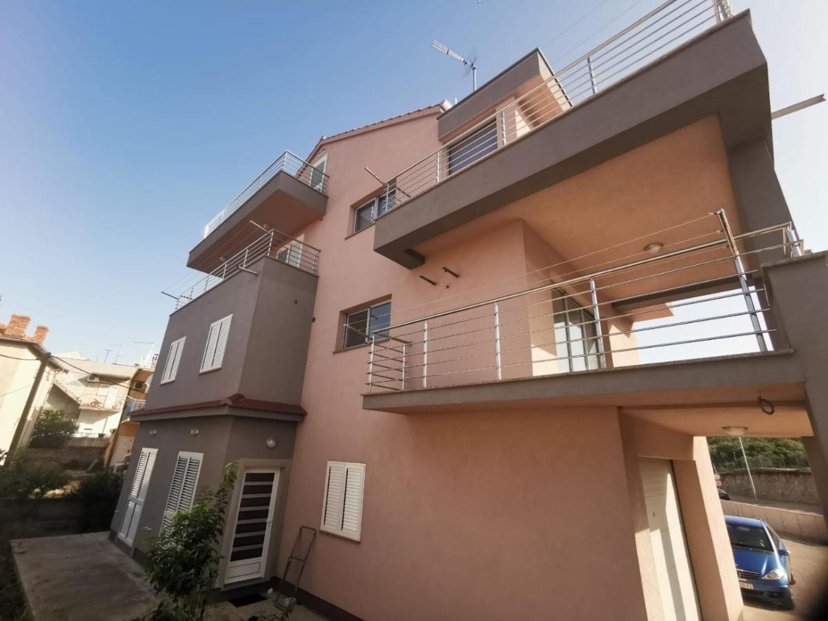 Apartments Grubisic - Sibenik - Parking Included Luaran gambar