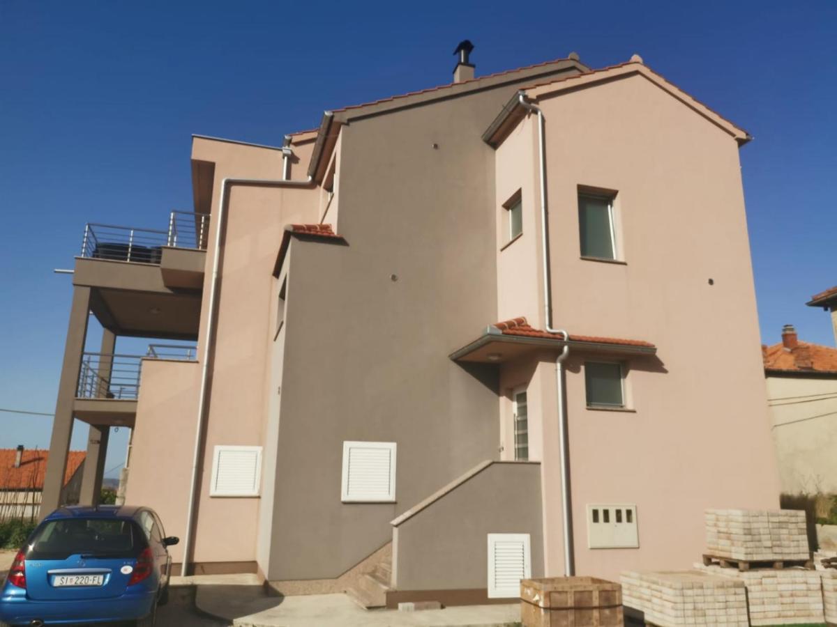 Apartments Grubisic - Sibenik - Parking Included Luaran gambar
