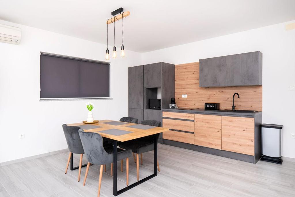Apartments Grubisic - Sibenik - Parking Included Luaran gambar