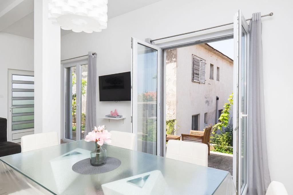 Apartments Grubisic - Sibenik - Parking Included Luaran gambar