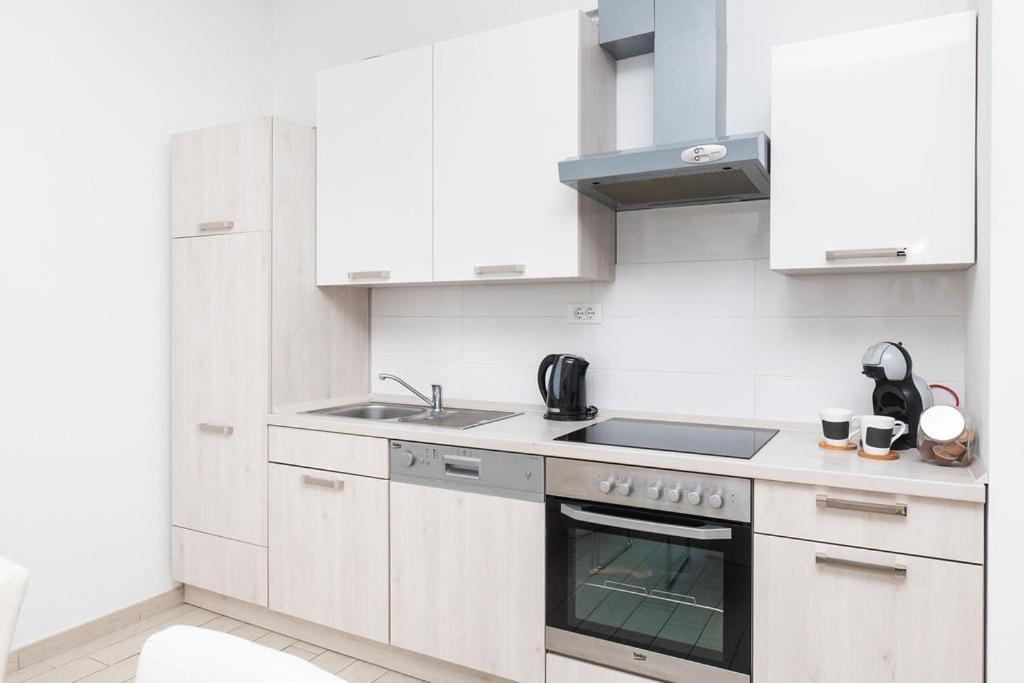 Apartments Grubisic - Sibenik - Parking Included Luaran gambar