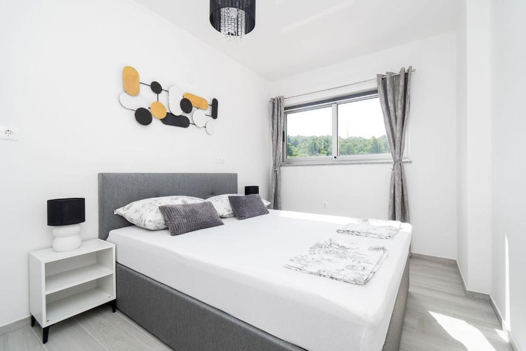 Apartments Grubisic - Sibenik - Parking Included Luaran gambar