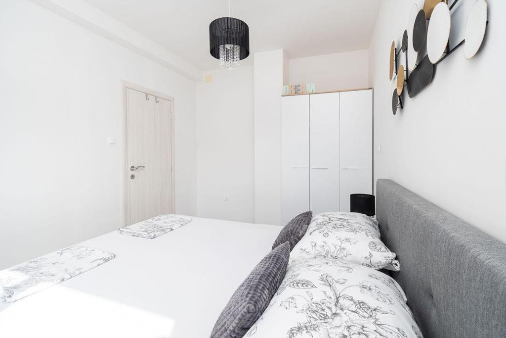 Apartments Grubisic - Sibenik - Parking Included Bilik gambar