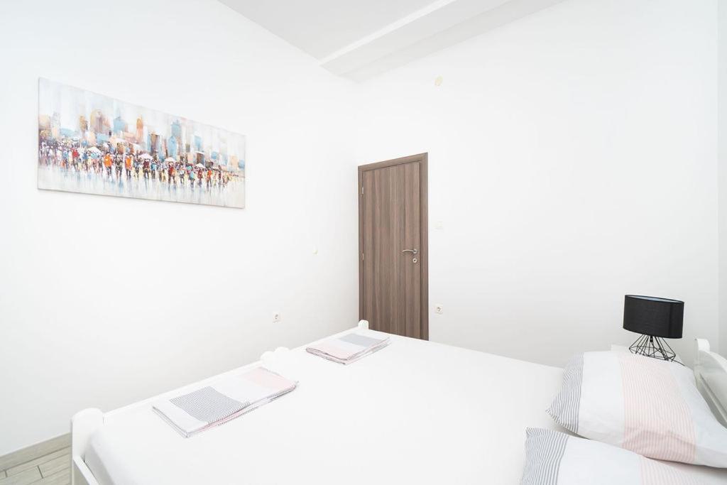 Apartments Grubisic - Sibenik - Parking Included Bilik gambar